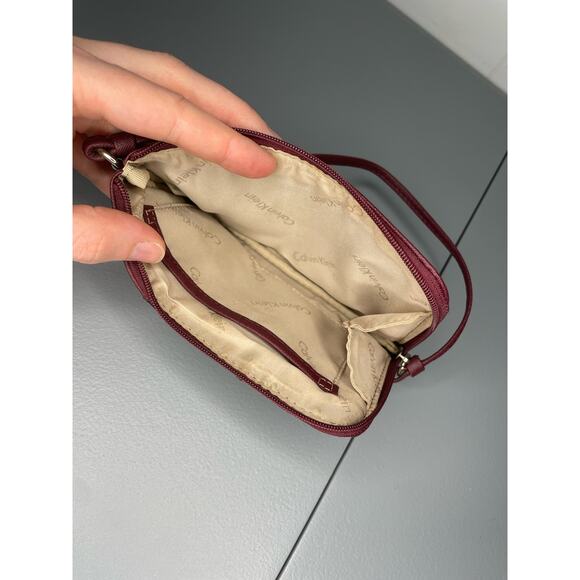 Calvin Klein Small Red Black Wristlet Wallet Strap Vegan Leather Y2K Clutch - Picture 9 of 11